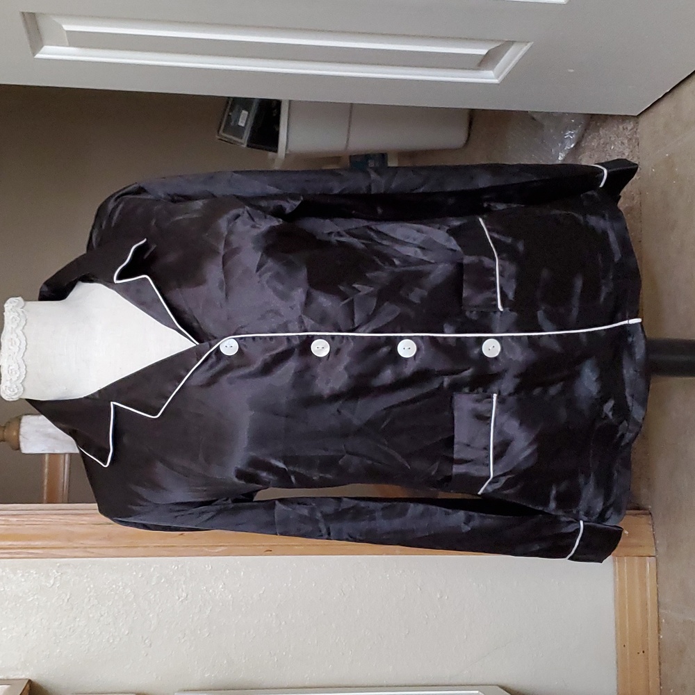 Women's Black Satin pajama top - Picture 1 of 2